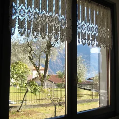 Lago E Ulivi Feriehus *
